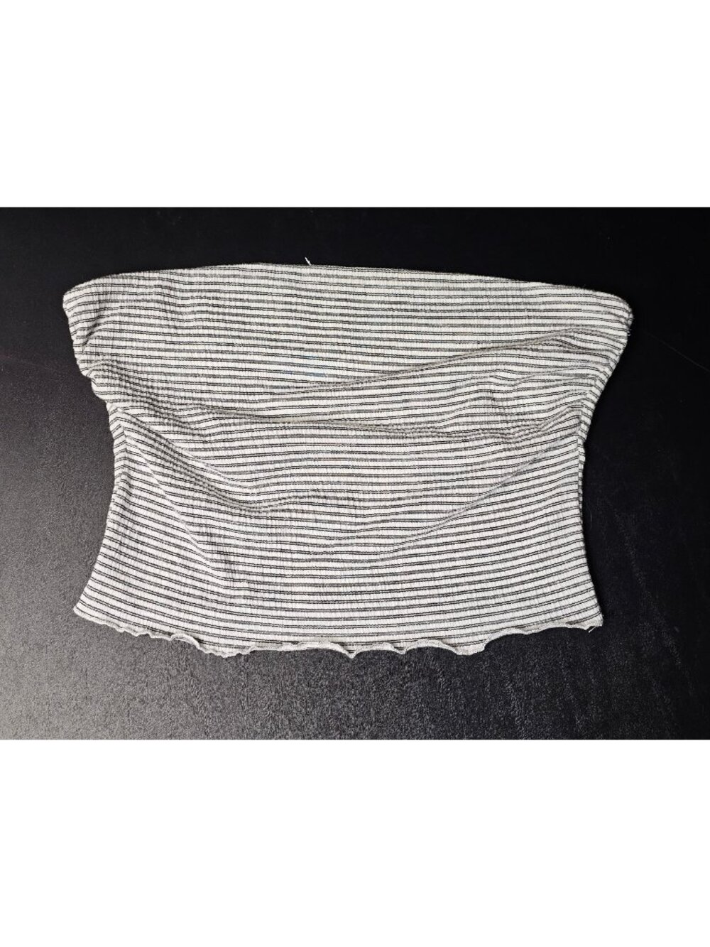 NEW GLG L Strapless Cropped Ruched Sides Lettuce Black White Striped Tank Top